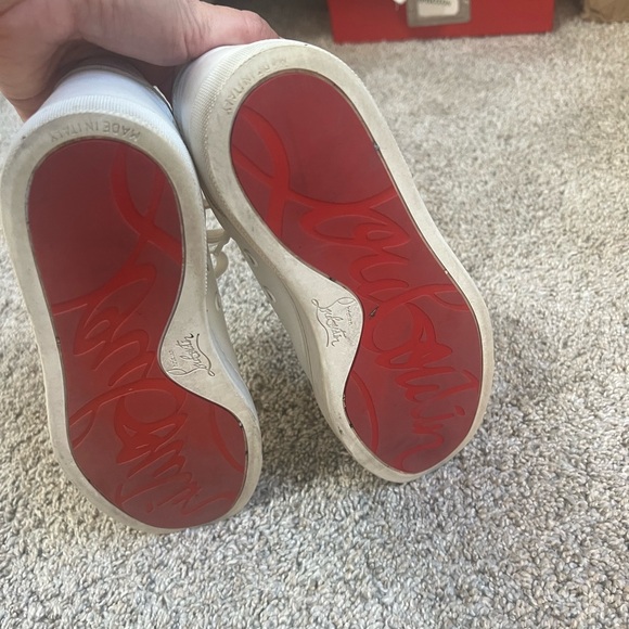 Beautiful White all leather Christian Louboutin sneakers - Picture 7 of 10